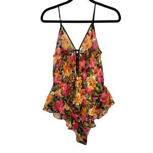 Victoria's Secret Gold Label Vintage Floral Lace Ruffled Bodysuit Size Medium